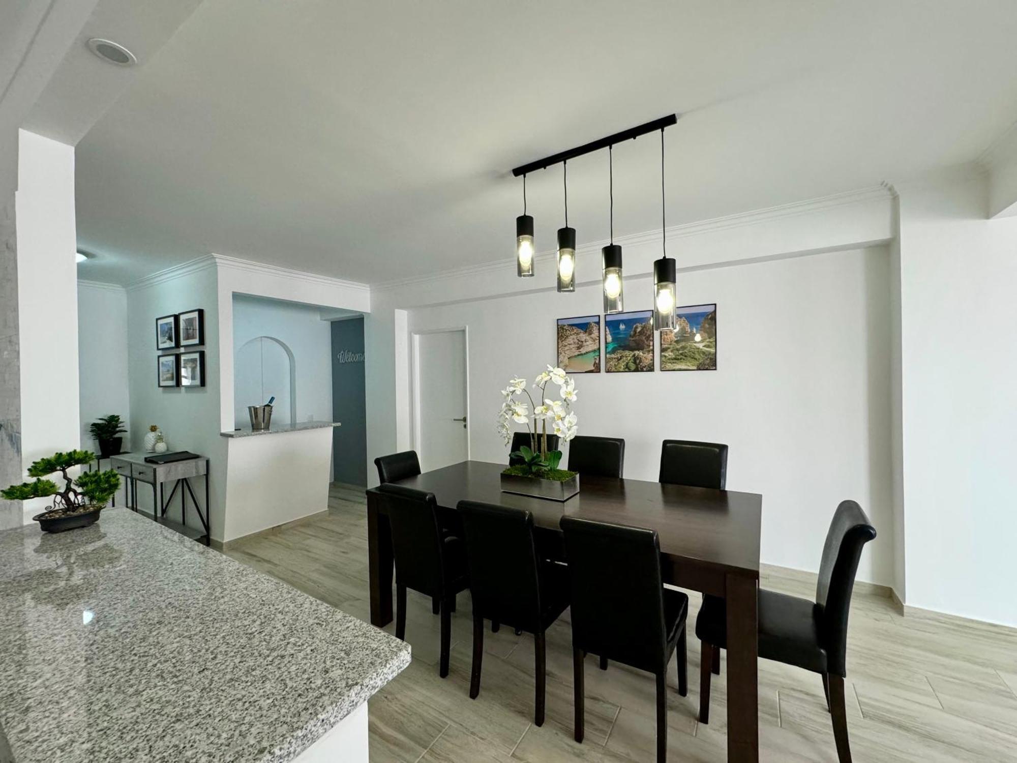 Princess Retreat Beautiful Modern Aprt 2 Min Walk From Quarteira Beach Экстерьер фото
